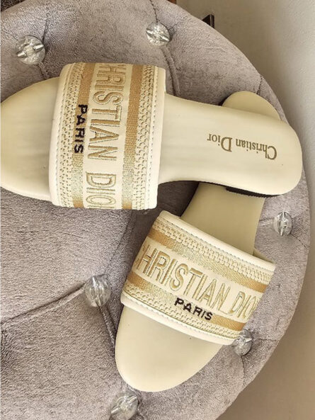 Embroidered Strap Slip-On Slides – Black & Beige - Image 4