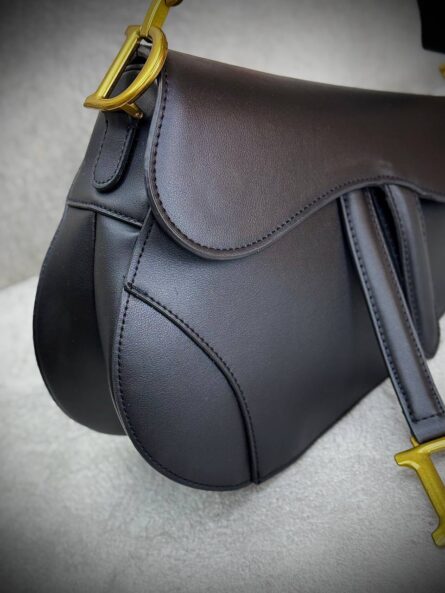 Classic Curve Saddle Bag - Image 3